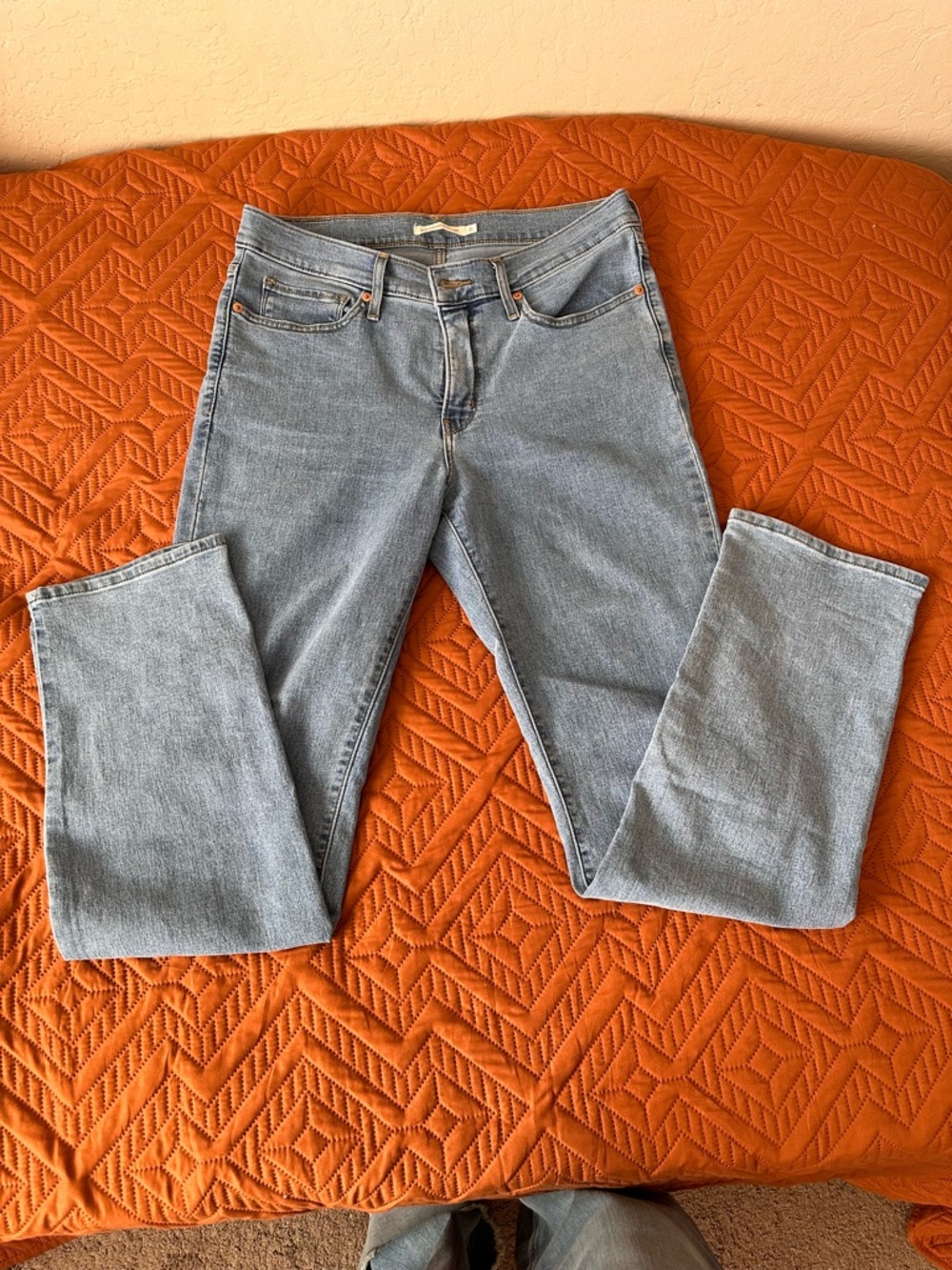 Levi's Light Blue Shaping Straight Leg Women's Jeans